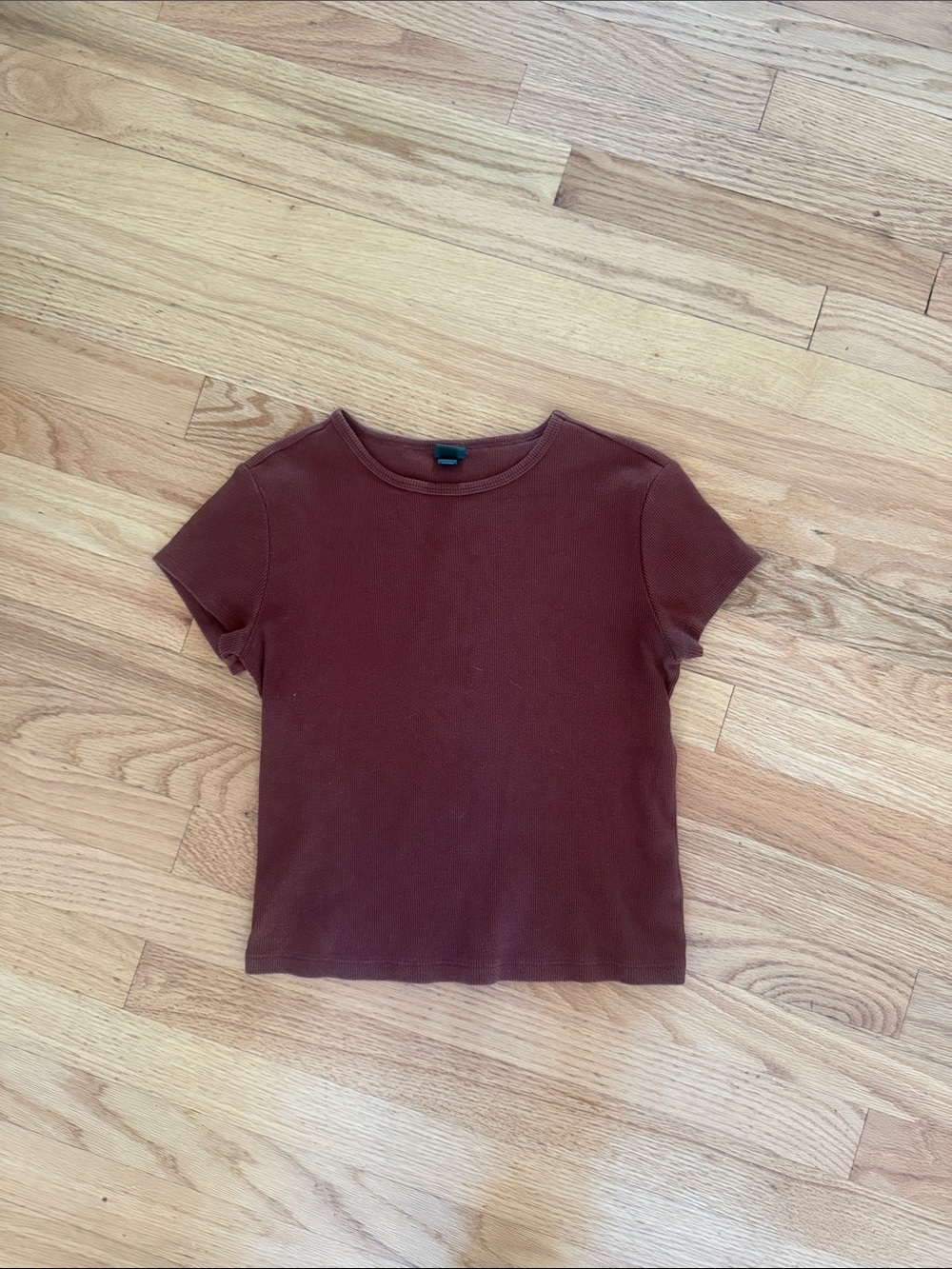 Classic Short-Sleeve Crewneck Top - rust